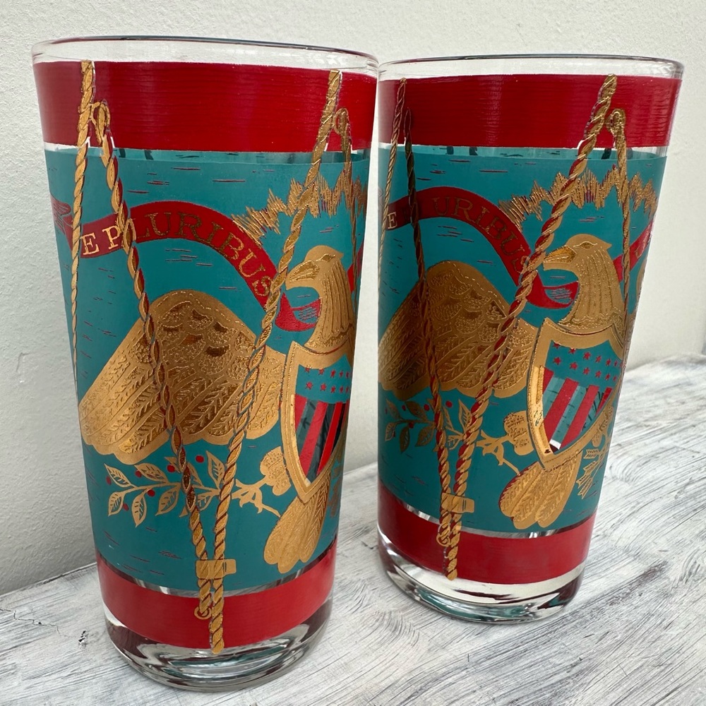 Vintage E Pluribus Unum Eagle Glass Tumblers (2)